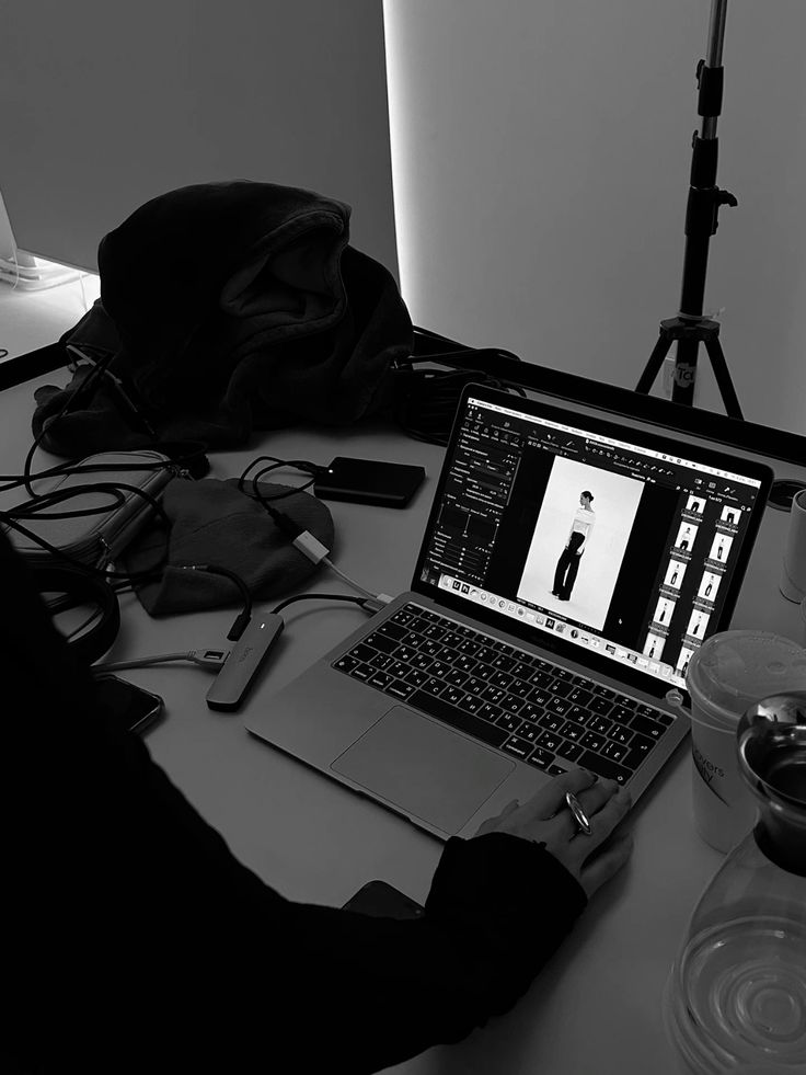 Website & eShop Management